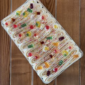 Vanilla Pick n Mix Traybake